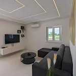 The Luxe Hideaway شقة *