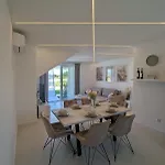 The Luxe Hideaway * زادار