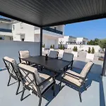The Luxe Hideaway * زادار