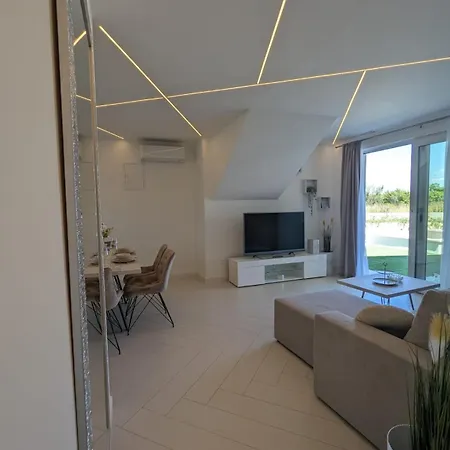 شقة The Luxe Hideaway زادار