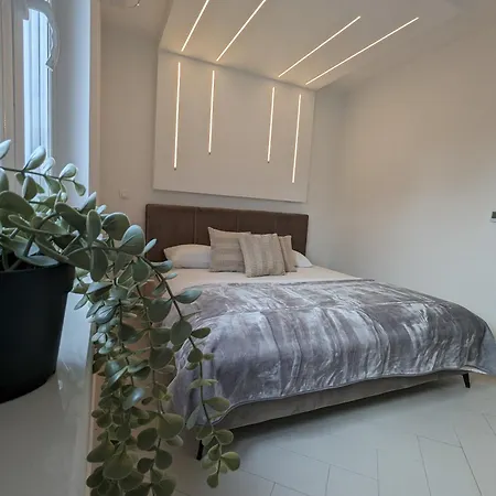 公寓 The Luxe Hideaway *