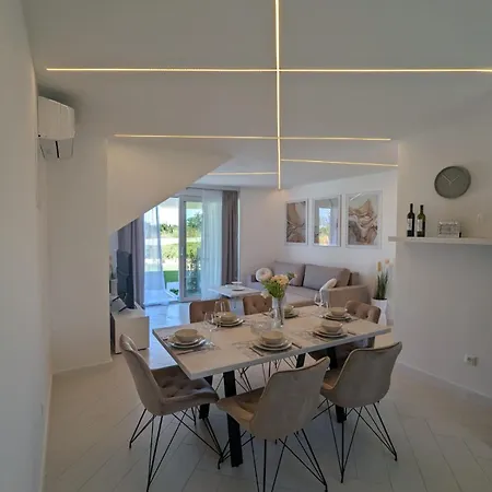 The Luxe Hideaway * 扎达尔