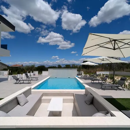 דירה The Luxe Hideaway *