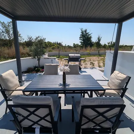 Apartment The Luxe Hideaway