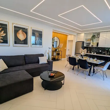 The Luxe Hideaway * זאדאר