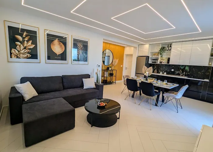 The Luxe Hideaway * זאדאר